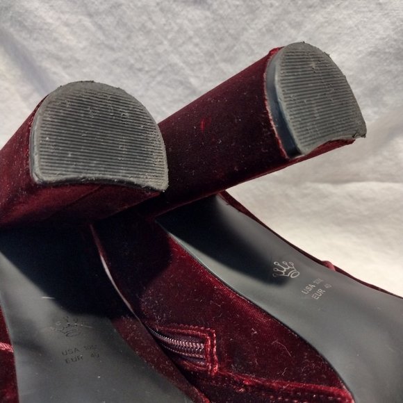 🌎 Nina || Inamae Merlot Velvet 4" Heel Booties - Picture 7 of 9